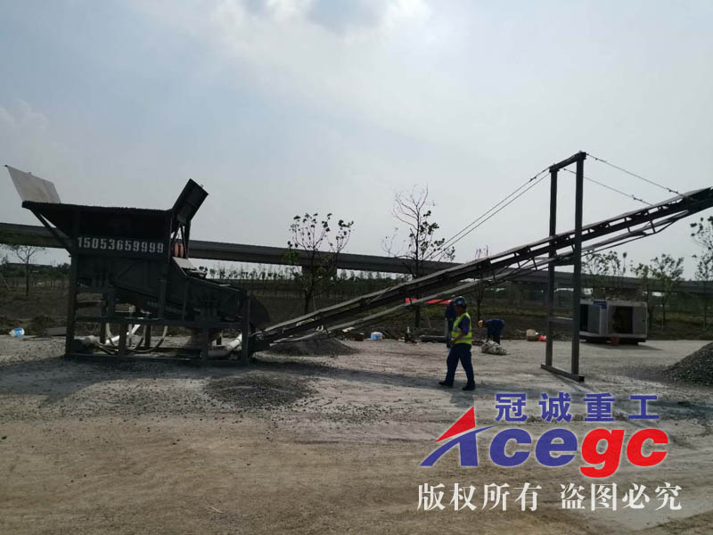 訂制大中小型振動篩洗砂機械生産線(xiàn)